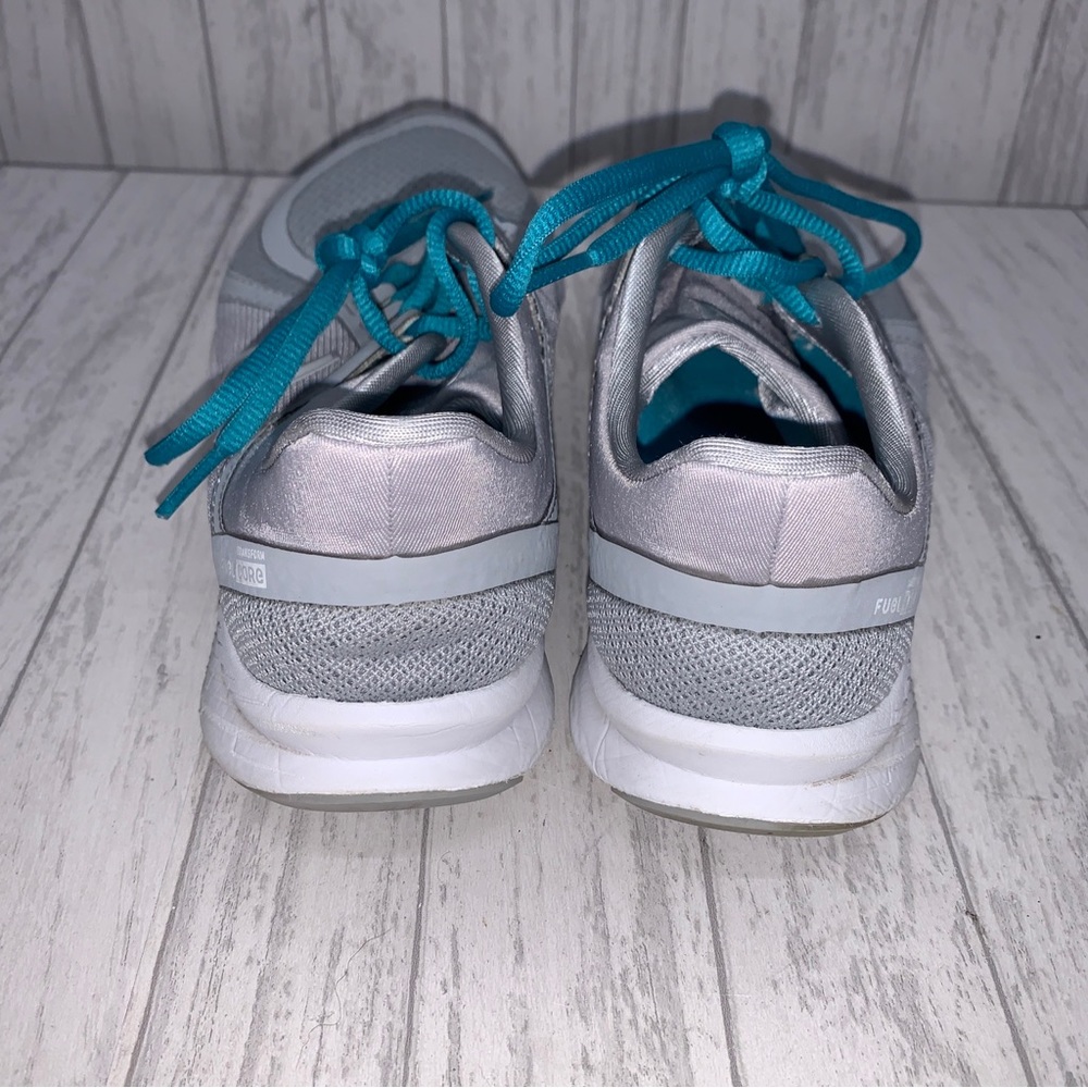 Womens Size 9 New Balance Fuel Core Grey Sneakers EUC - Picture 4 of 6